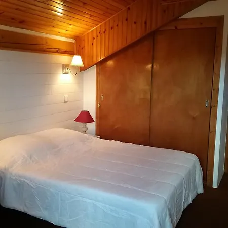 Joli Dans La Foret Chalet