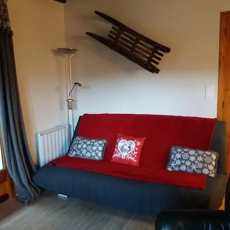 Joli Dans La Foret Chalet